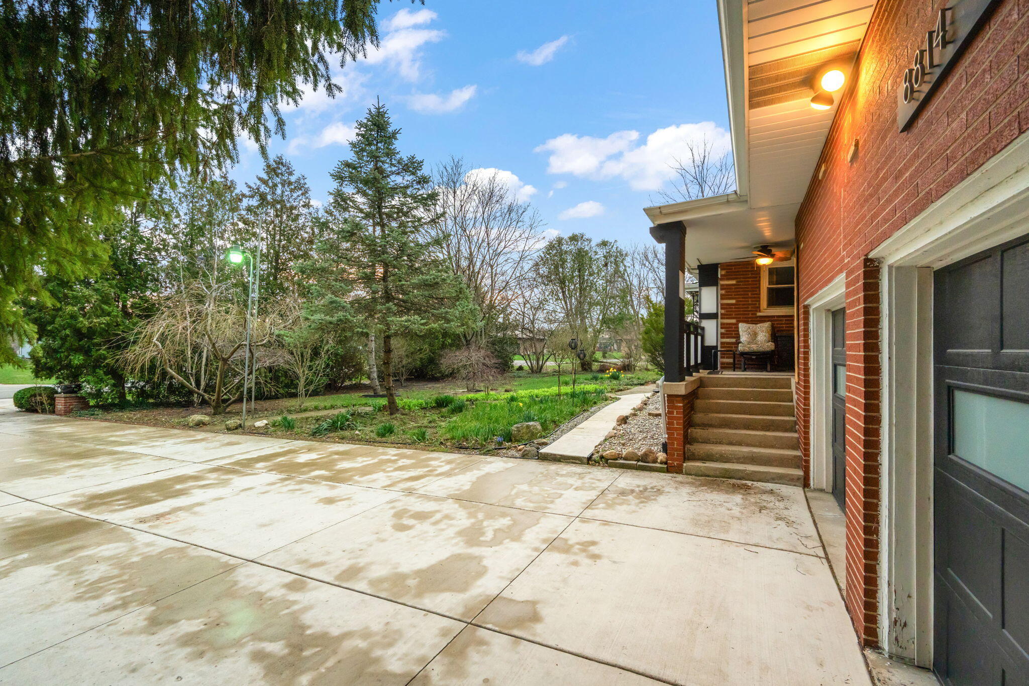 8814 Lee Street Crown Point, IN 46307 - Photo 30 of 47 2048x1365