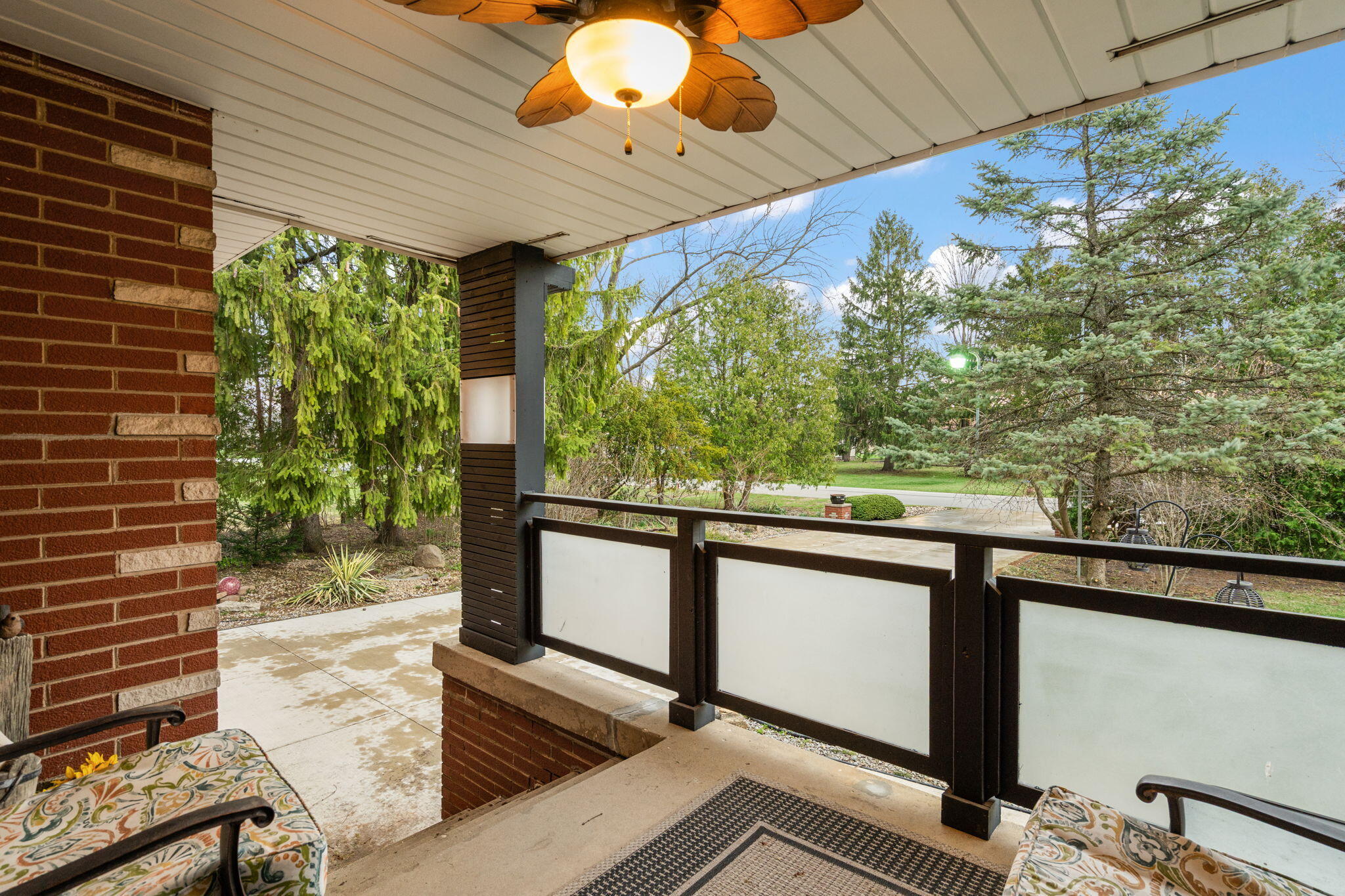 8814 Lee Street Crown Point, IN 46307 - Photo 32 of 47 2048x1365