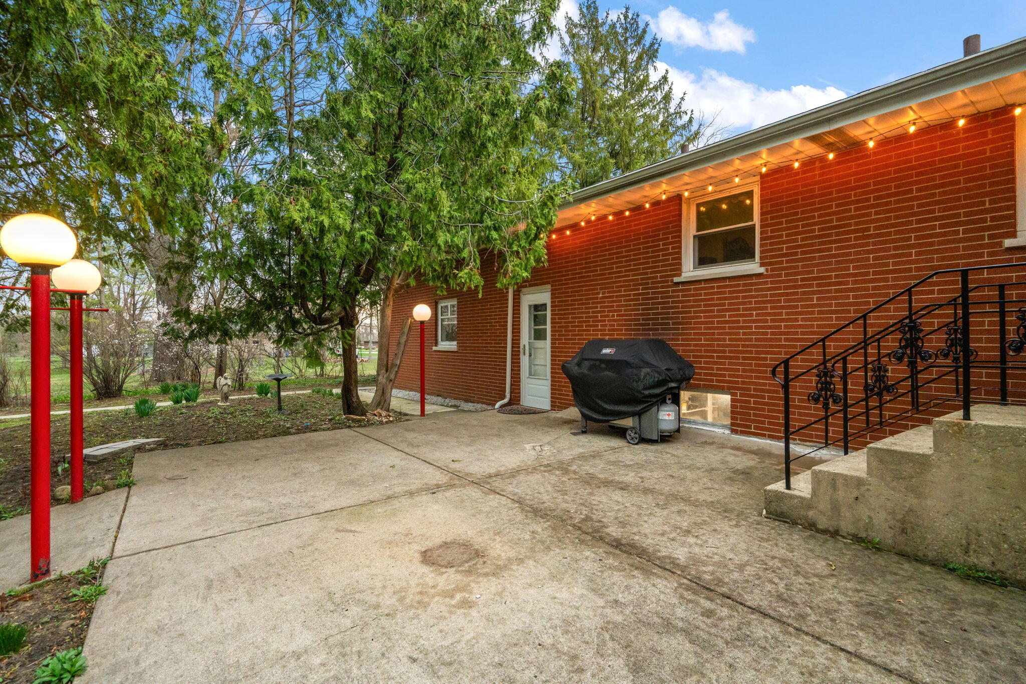 8814 Lee Street Crown Point, IN 46307 - Photo 36 of 47 2048x1365