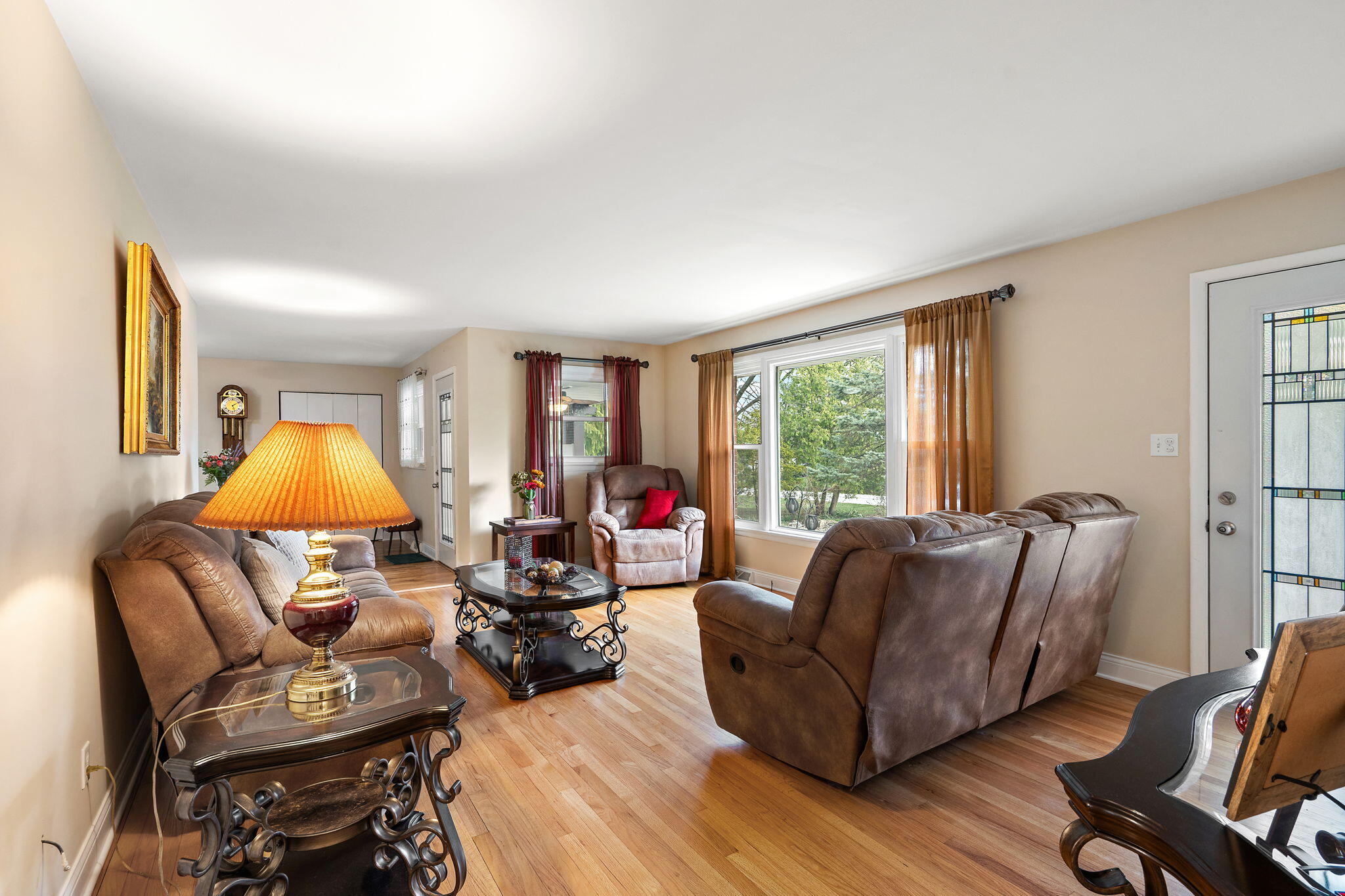 8814 Lee Street Crown Point, IN 46307 - Photo 8 of 47 2048x1365