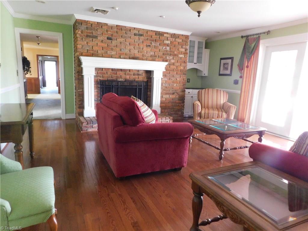 172 Cadle Ford Road Mount Airy, NC 27030 - Photo 5 of 27 Gallery Image 5