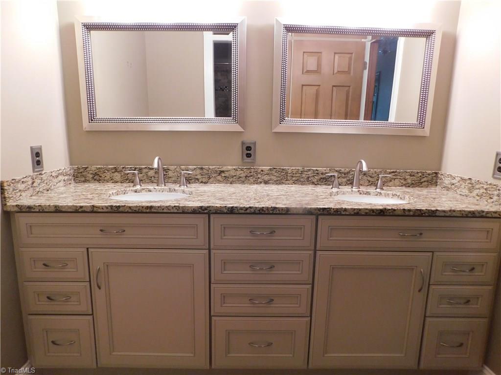 172 Cadle Ford Road Mount Airy, NC 27030 - Photo 8 of 27 Gallery Image 8