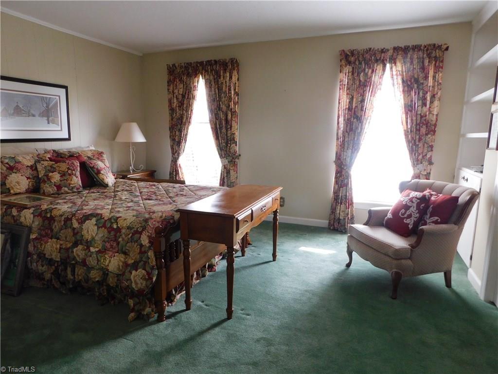172 Cadle Ford Road Mount Airy, NC 27030 - Photo 9 of 27 Gallery Image 9