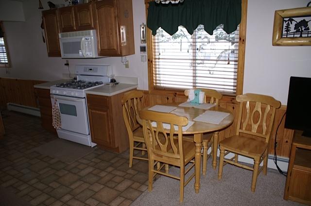 6700 South King Road Grayling, MI 49738 - Photo 11 of 26 Gallery Image 11