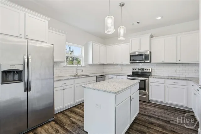 $399,999 | 633 Majestic Drive, Guyton, GA 31312