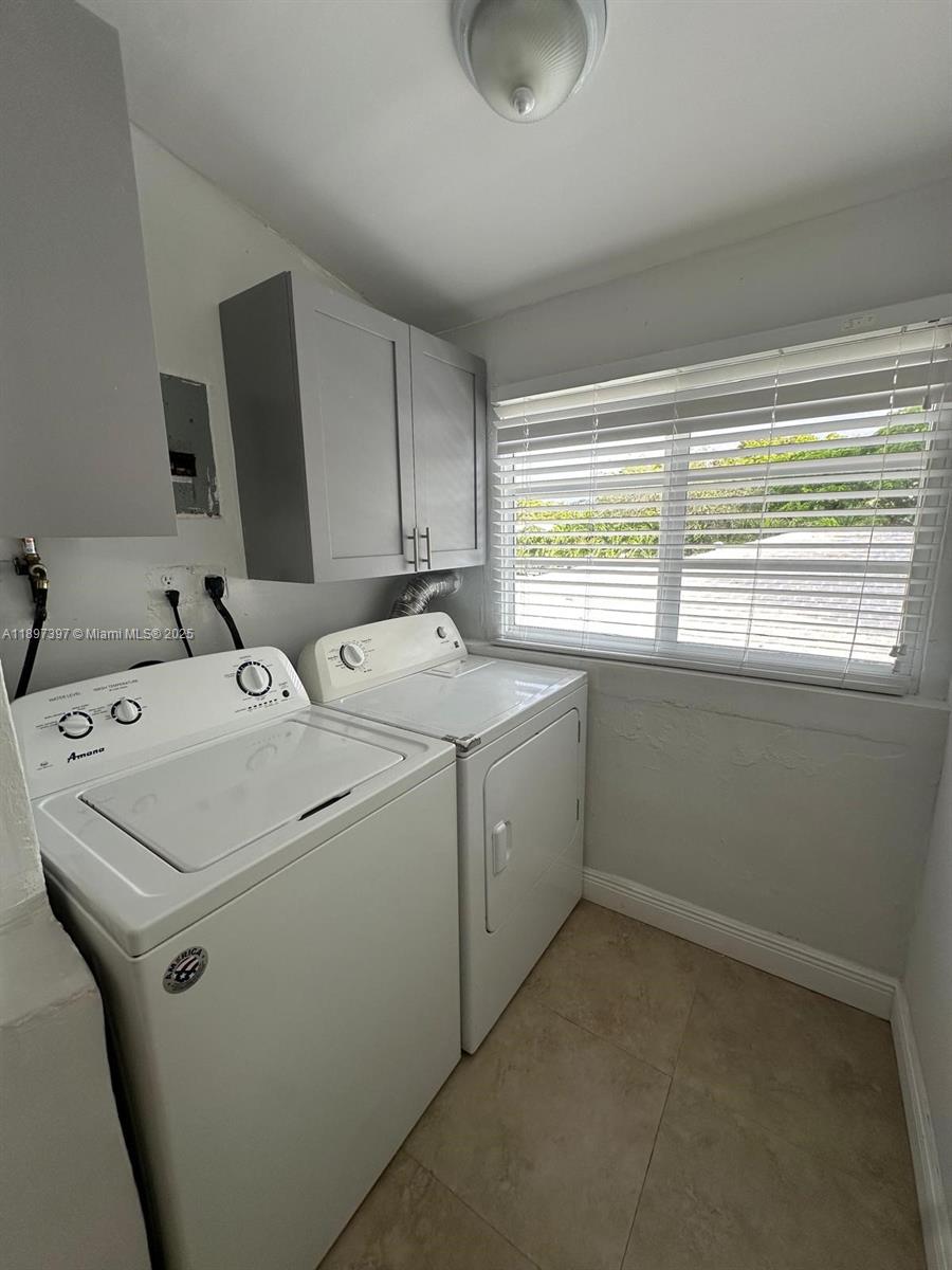 3233 South Le Jeune Road, Unit 3233 Coral Gables, FL 33134 - Photo 10 of 14