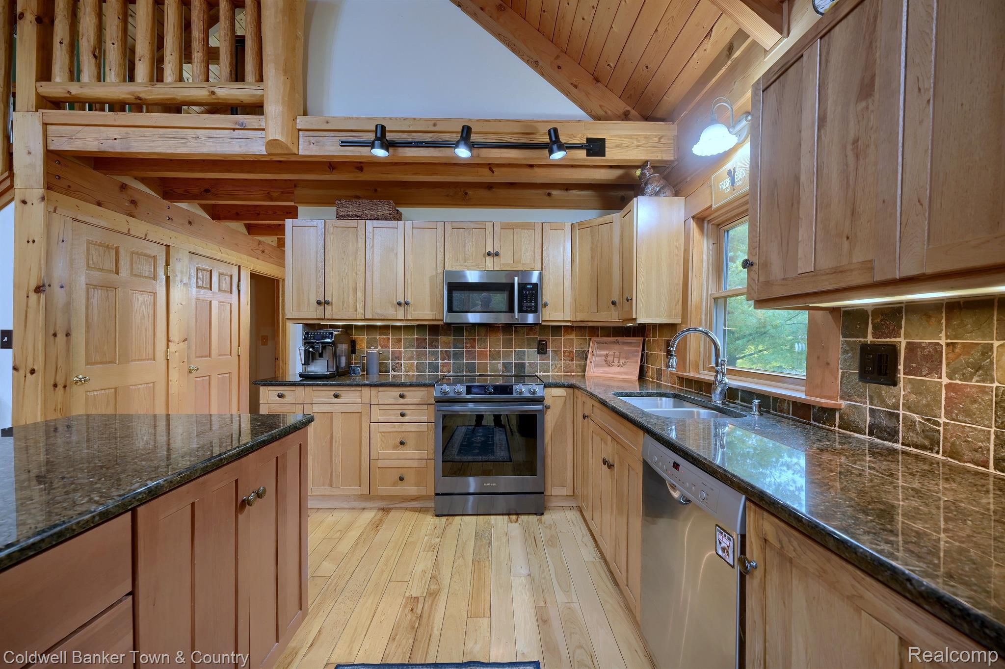 1640 South Lima Center Road Chelsea, MI 48118 - Photo 17 of 73 Gallery Image 17