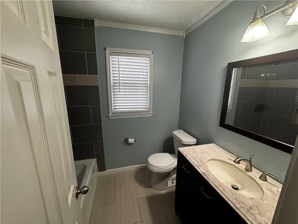 $800 | 2990 Mountain Trace Northeast, Roswell, GA 30075