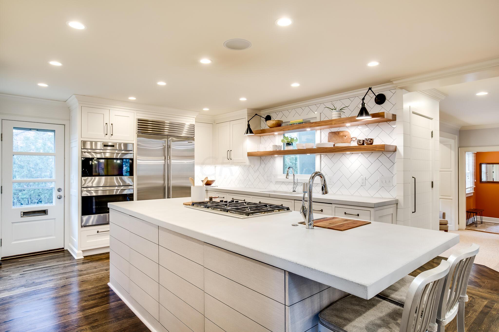 2252 Tremont Road Columbus, OH 43221 - Photo 18 of 97 Completely remodeled kitchen (2019)