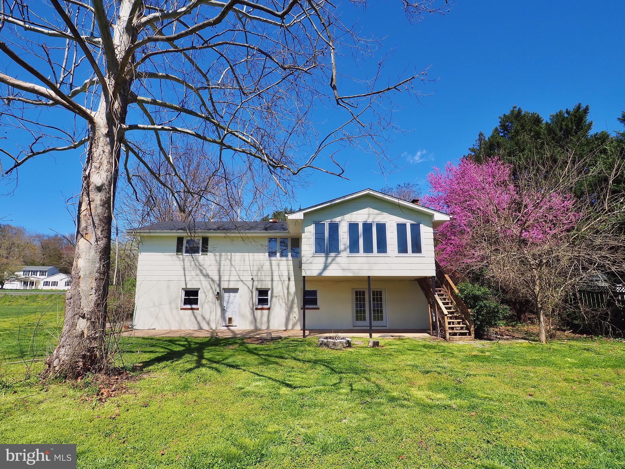 1792 Brooke Road Stafford, VA 22554 - Photo 5 of 30 Gallery Image 5