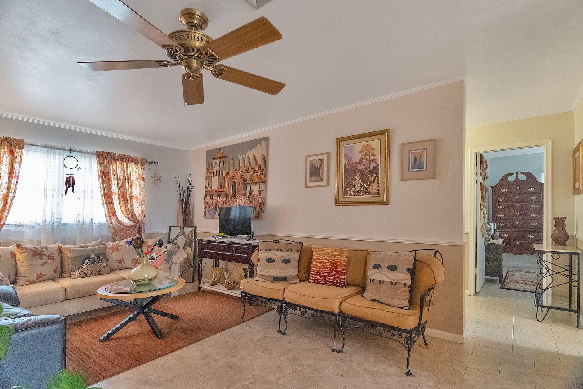 728 Ridge Road, Unit 24 Lantana, FL 33462 - Photo 4 of 24 Living