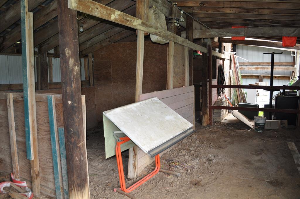 180 Davis Road Combine, TX 75159 - Photo 15 of 16 barn/Stable