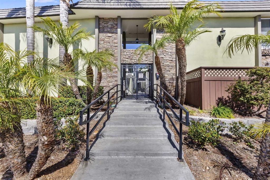 6602 Beadnell Way, Unit 26 San Diego, CA 92117 - Photo 5 of 25 a view of entryway