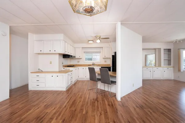 $199,000 | 445 Orange Avenue, Unit 60, Chula Vista, CA 91911