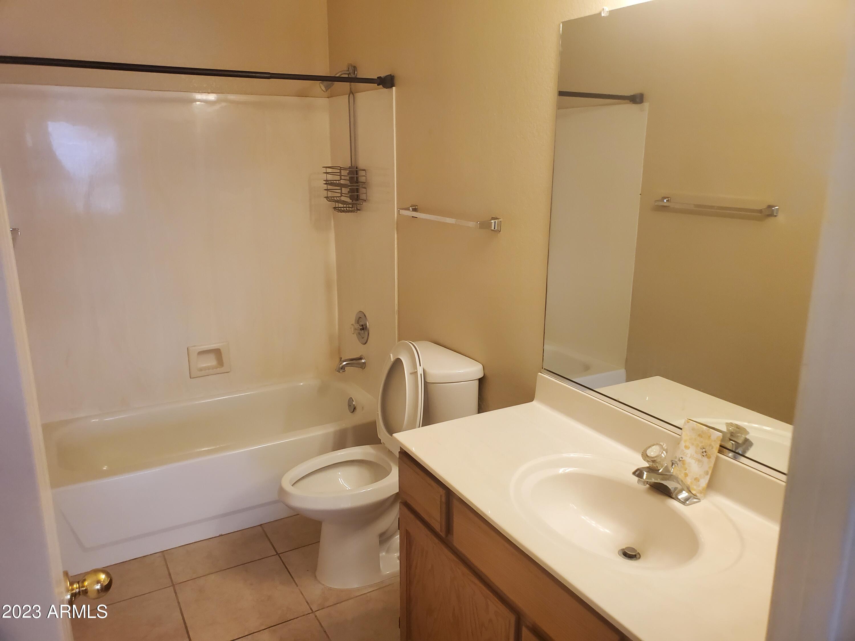 7541 West Calavar Road Peoria, AZ 85381 - Photo 19 of 23 20230418_125329