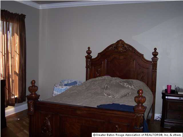 13607 Peairs Road Zachary, LA 70791 - Photo 8 of 18 Gallery Image 8