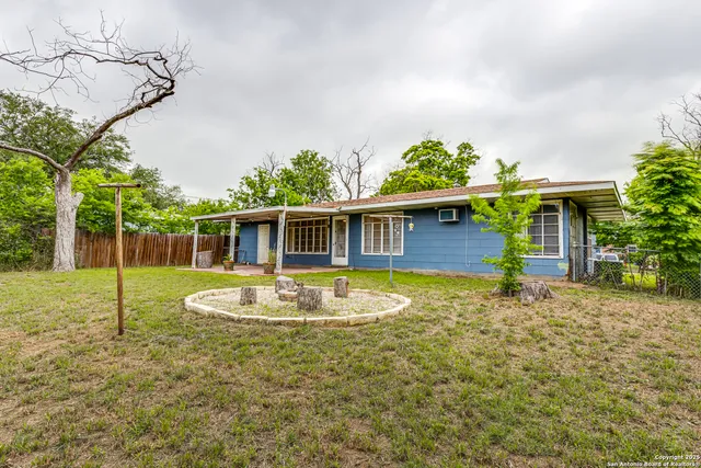a view of a storage & utility room