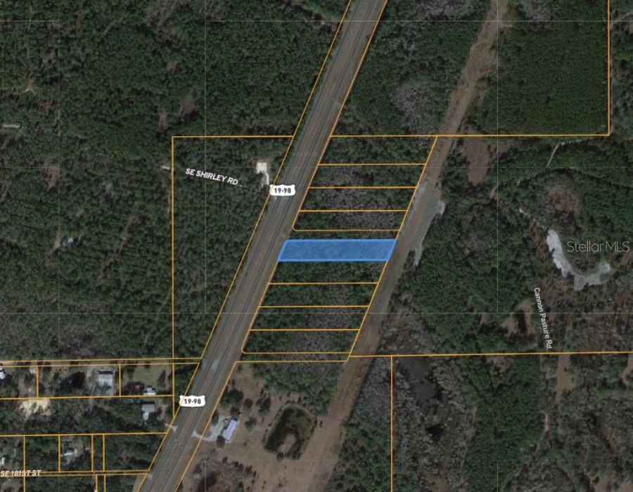 19 Southeast Inglis Inglis, FL 34449 - Photo 7 of 14