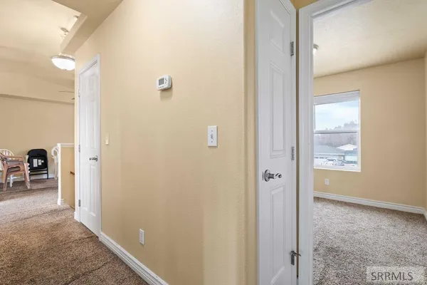 $340,000 | 1007 Falls Avenue, American Falls, ID 83211