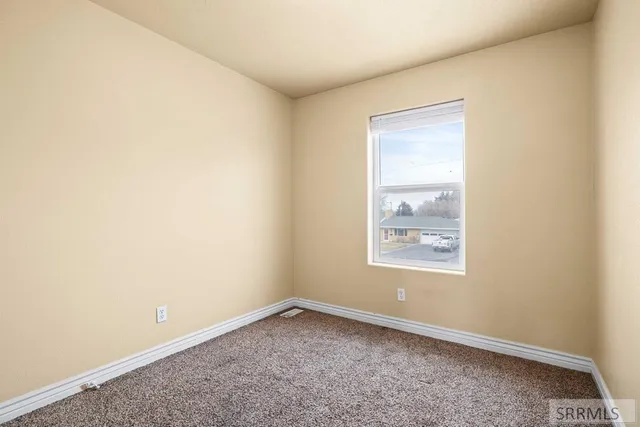 $340,000 | 1007 Falls Avenue, American Falls, ID 83211