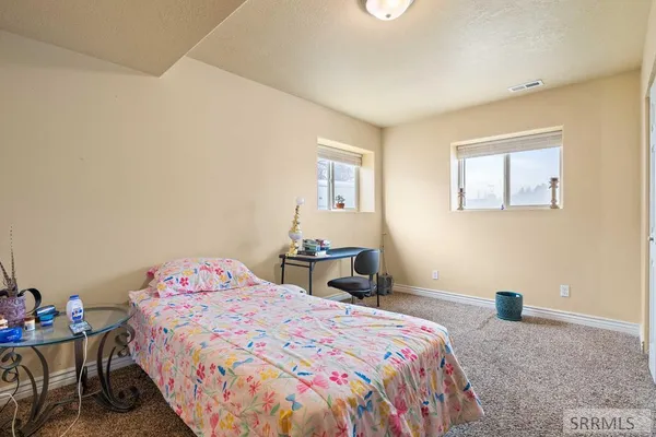 $340,000 | 1007 Falls Avenue, American Falls, ID 83211