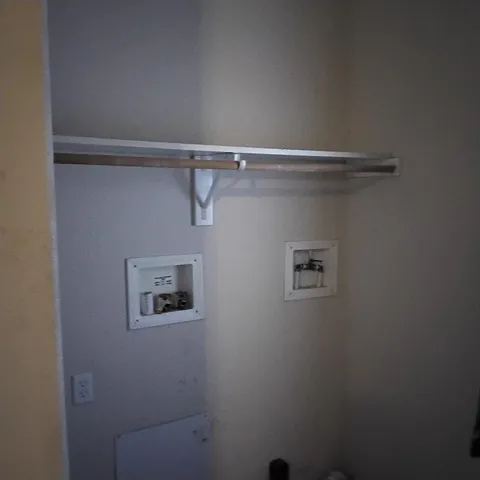 $395,000 | 427 County Road 4822, Timpson, TX 75975