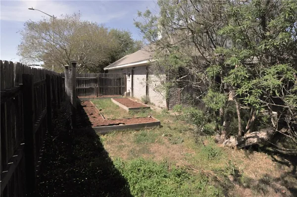 $2,495 | 1300 Skyline Court, College Station, TX 77845