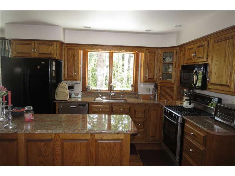 152 Peninsula Drive Rome, ME 04963 - Photo 15 of 29 Kitchen. With gas/electric stove and...