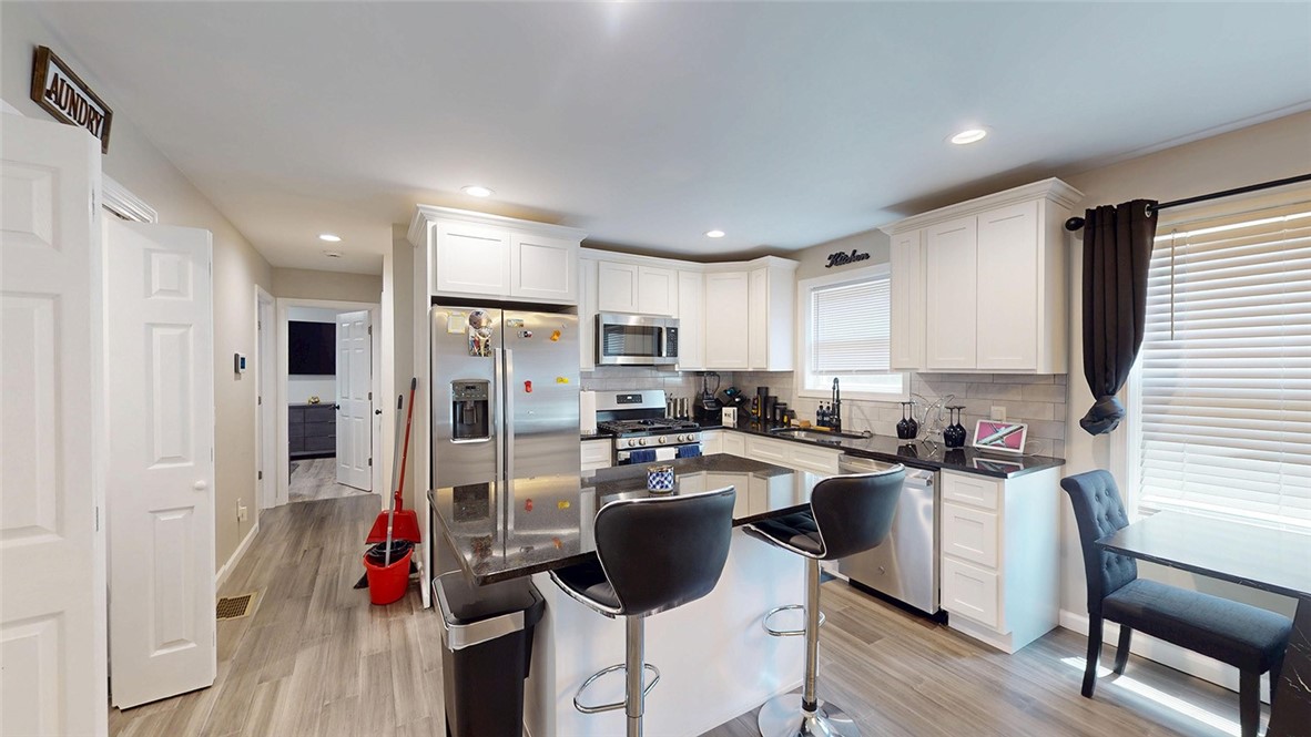 39 Derry Street Providence, RI 02908 - Photo 4 of 24
