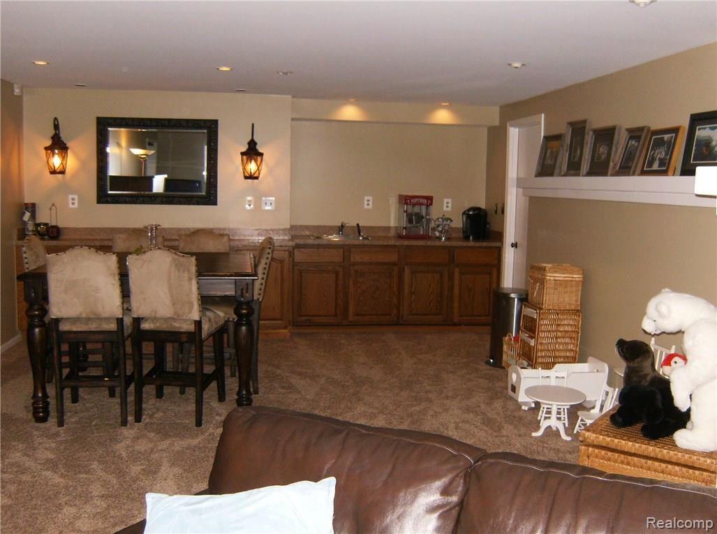 8152 Lakeshore Road Fort Gratiot, MI 48059 - Photo 27 of 44 HPIM4520.JPG