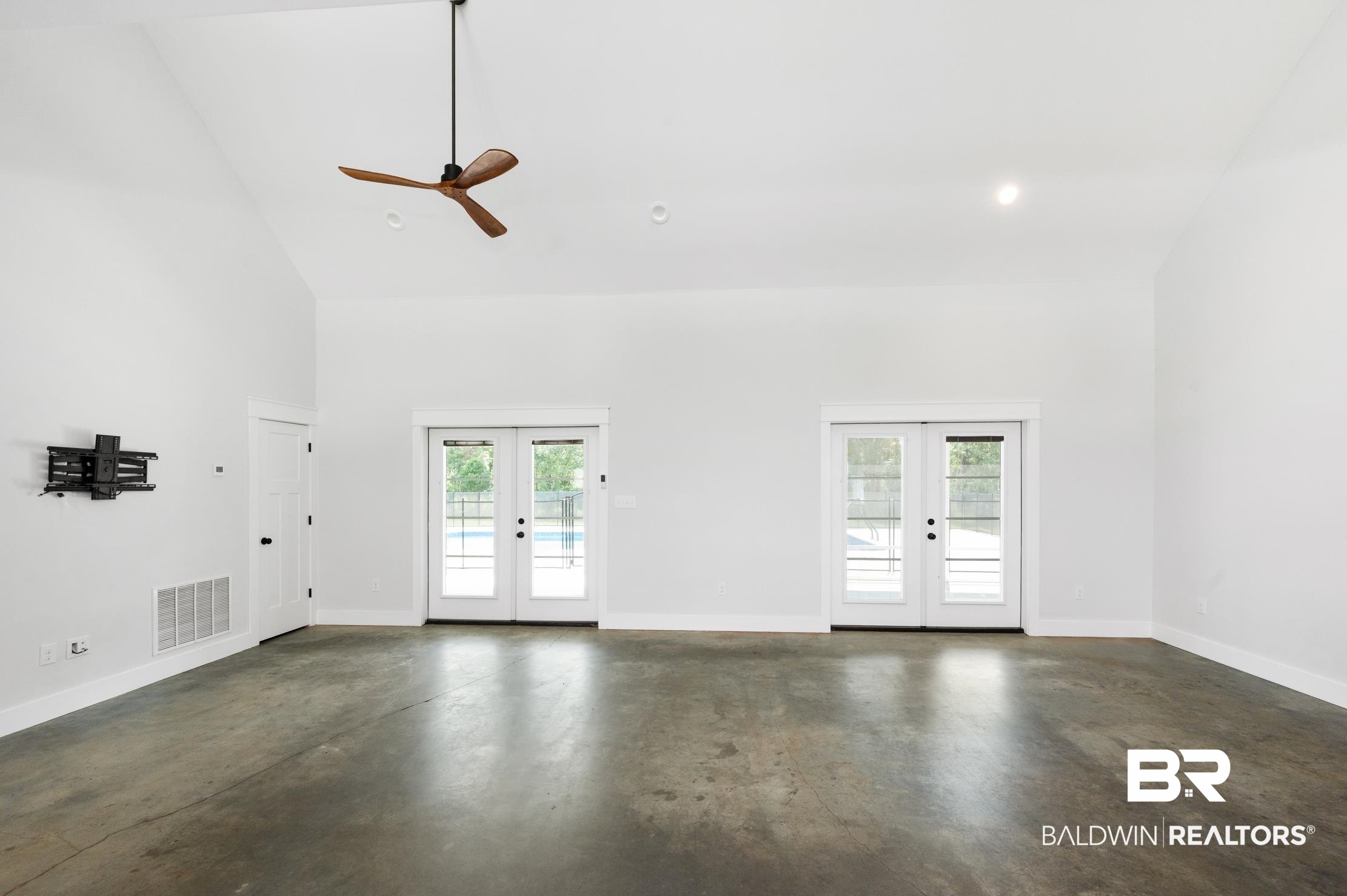 24856 Lazy Lane Elberta, AL 36530 - Photo 18 of 49
