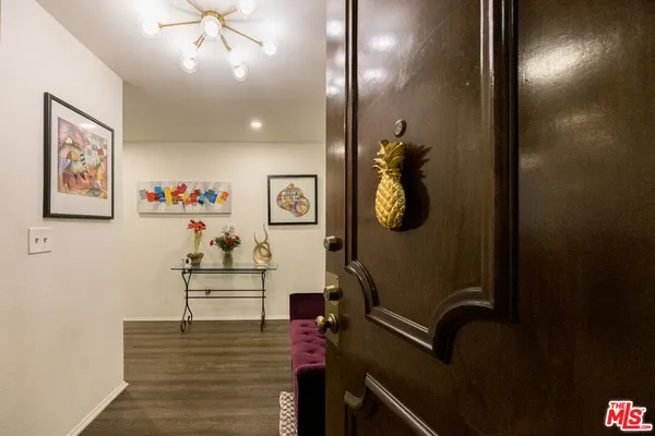 $719,000 | 17711 Margate Street, Unit 211, Encino, CA 91316