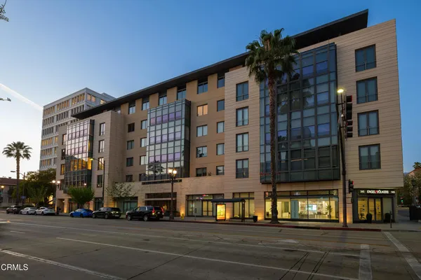 $3,699,000 | 345 East Colorado Boulevard, Unit 302, Pasadena, CA 91101
