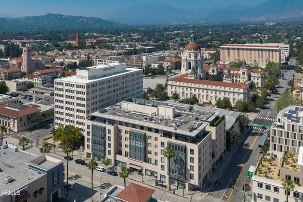 $3,699,000 | 345 East Colorado Boulevard, Unit 302, Pasadena, CA 91101