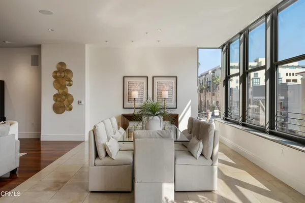 $3,699,000 | 345 East Colorado Boulevard, Unit 302, Pasadena, CA 91101