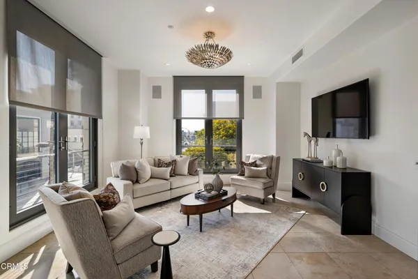 $3,699,000 | 345 East Colorado Boulevard, Unit 302, Pasadena, CA 91101