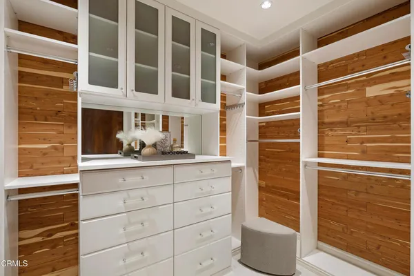 $3,699,000 | 345 East Colorado Boulevard, Unit 302, Pasadena, CA 91101