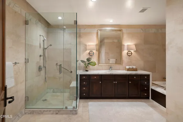 $3,699,000 | 345 East Colorado Boulevard, Unit 302, Pasadena, CA 91101