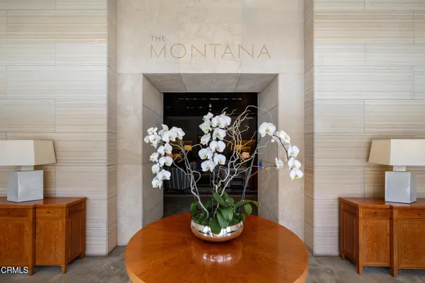 $3,699,000 | 345 East Colorado Boulevard, Unit 302, Pasadena, CA 91101