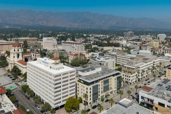 $3,699,000 | 345 East Colorado Boulevard, Unit 302, Pasadena, CA 91101