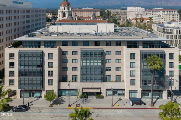 $3,699,000 | 345 East Colorado Boulevard, Unit 302, Pasadena, CA 91101