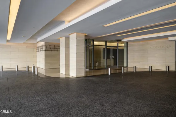 $3,699,000 | 345 East Colorado Boulevard, Unit 302, Pasadena, CA 91101