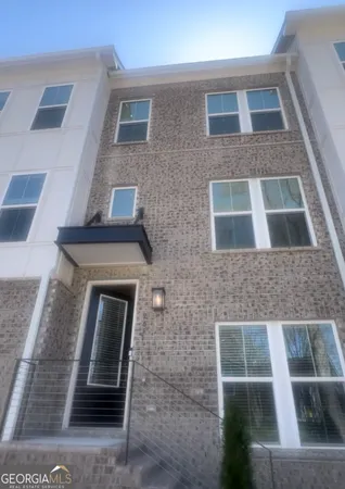 $3,800 | 2567 Astaire Court Northwest, Atlanta, GA 30318