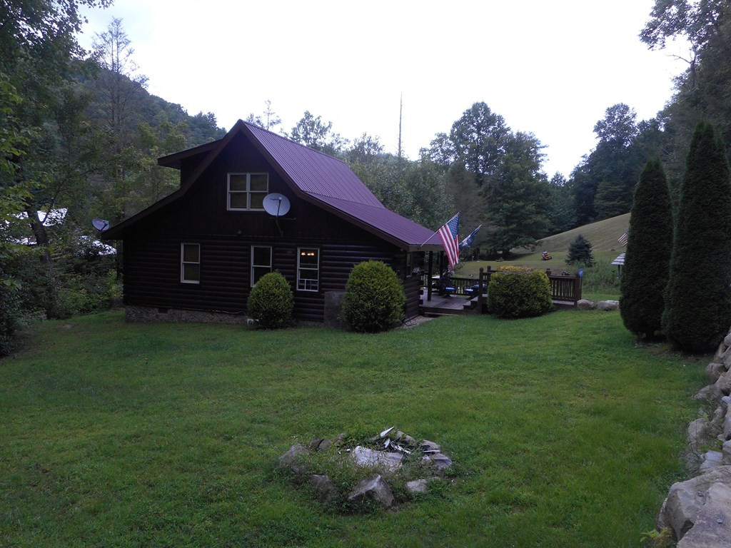 4700 Little Snowbird Road Robbinsville, NC 28771 - Photo 7 of 19 Gallery Image 7