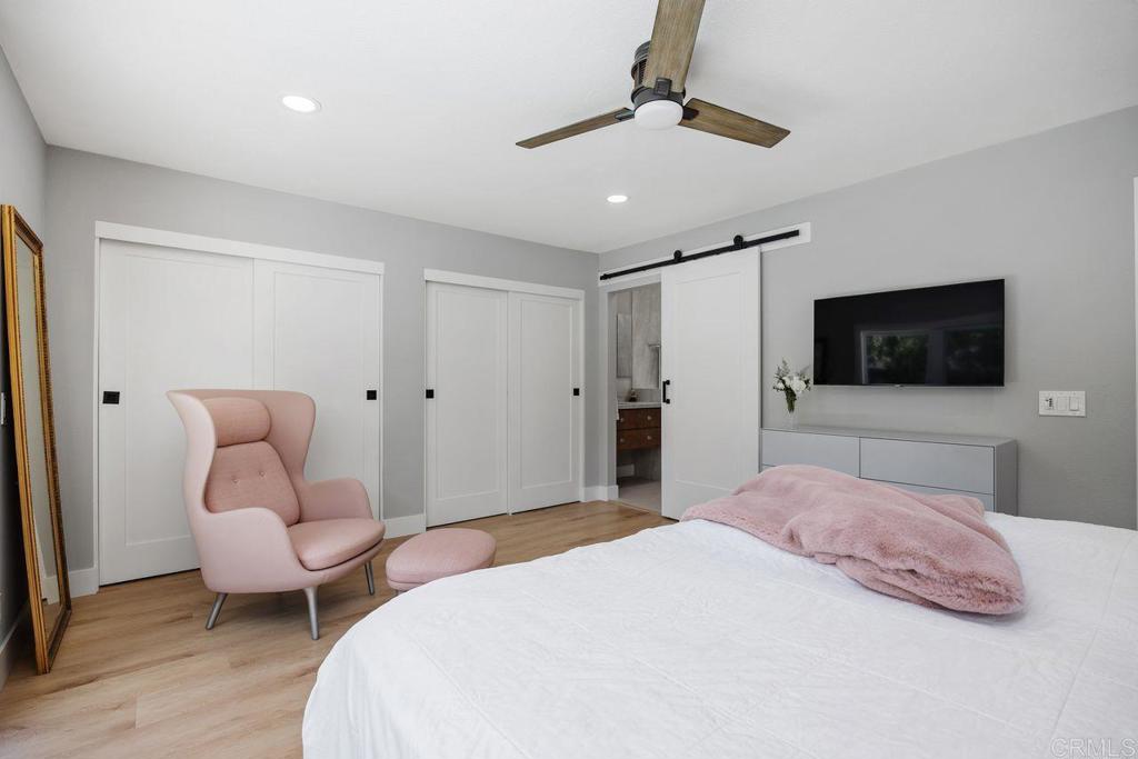 3855 Via Reposo Rancho Santa Fe, CA 92091 - Photo 20 of 40 Primary Bedroom