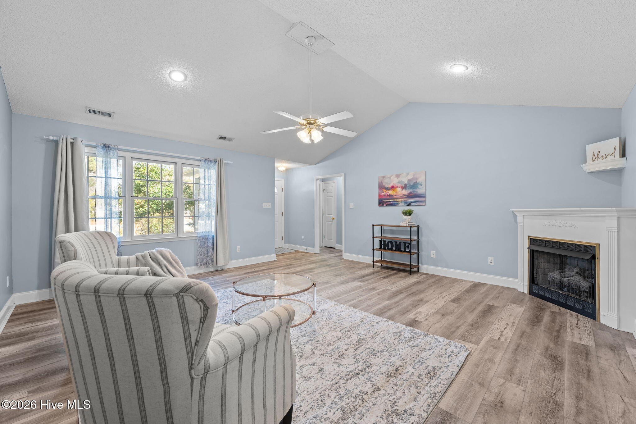 203 Timothy Court New Bern, NC 28562 - Photo 2 of 42 203 Timothy Court
