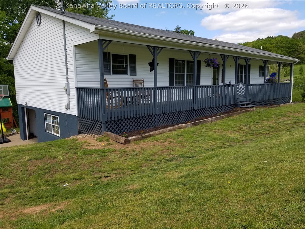 164 Cozy Drive Ripley, WV 25271 - Photo 3 of 22 Gallery Image 3