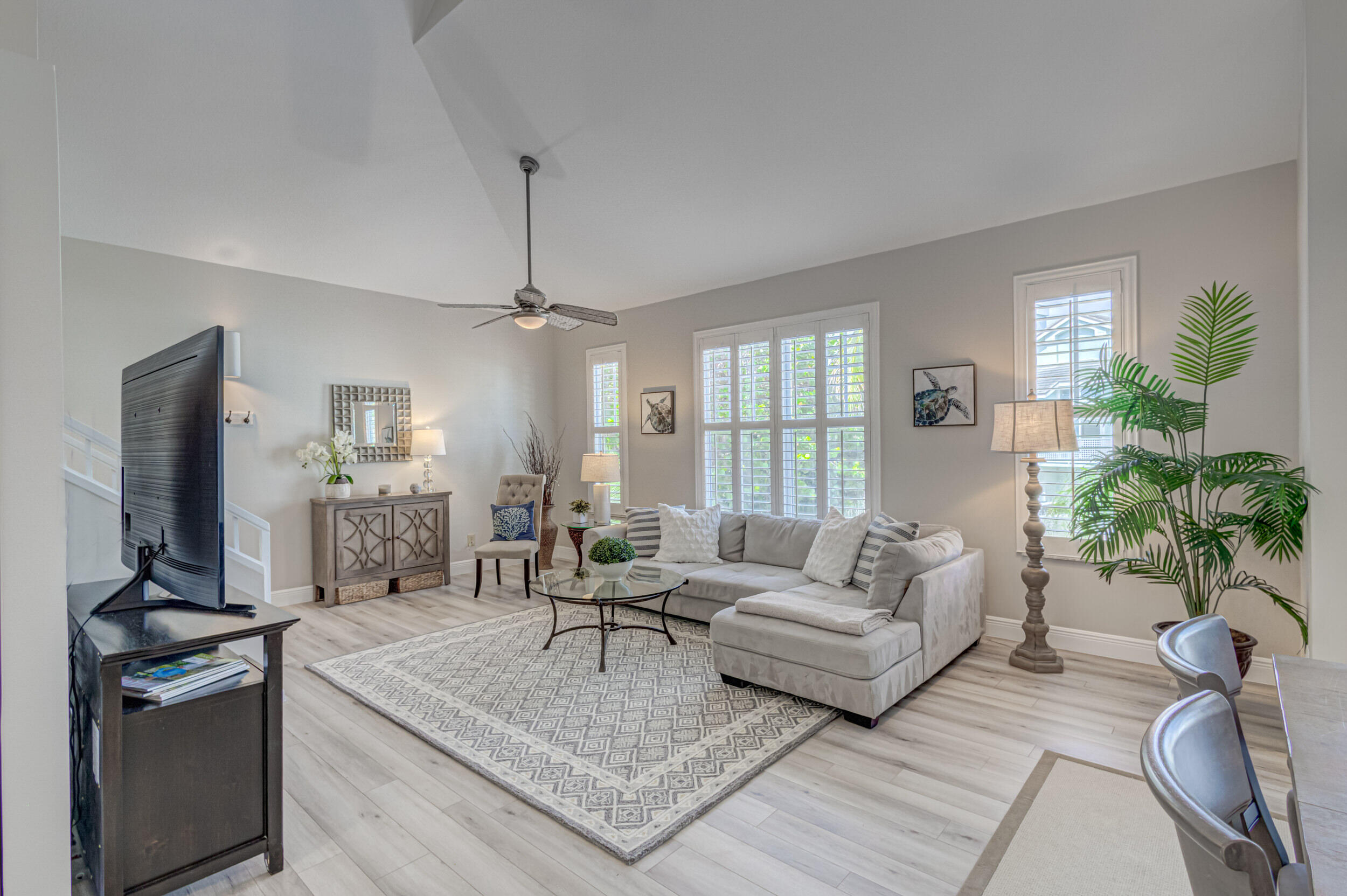 109 Mainsail Circle Jupiter, FL 33477 - Photo 16 of 55 Living Room