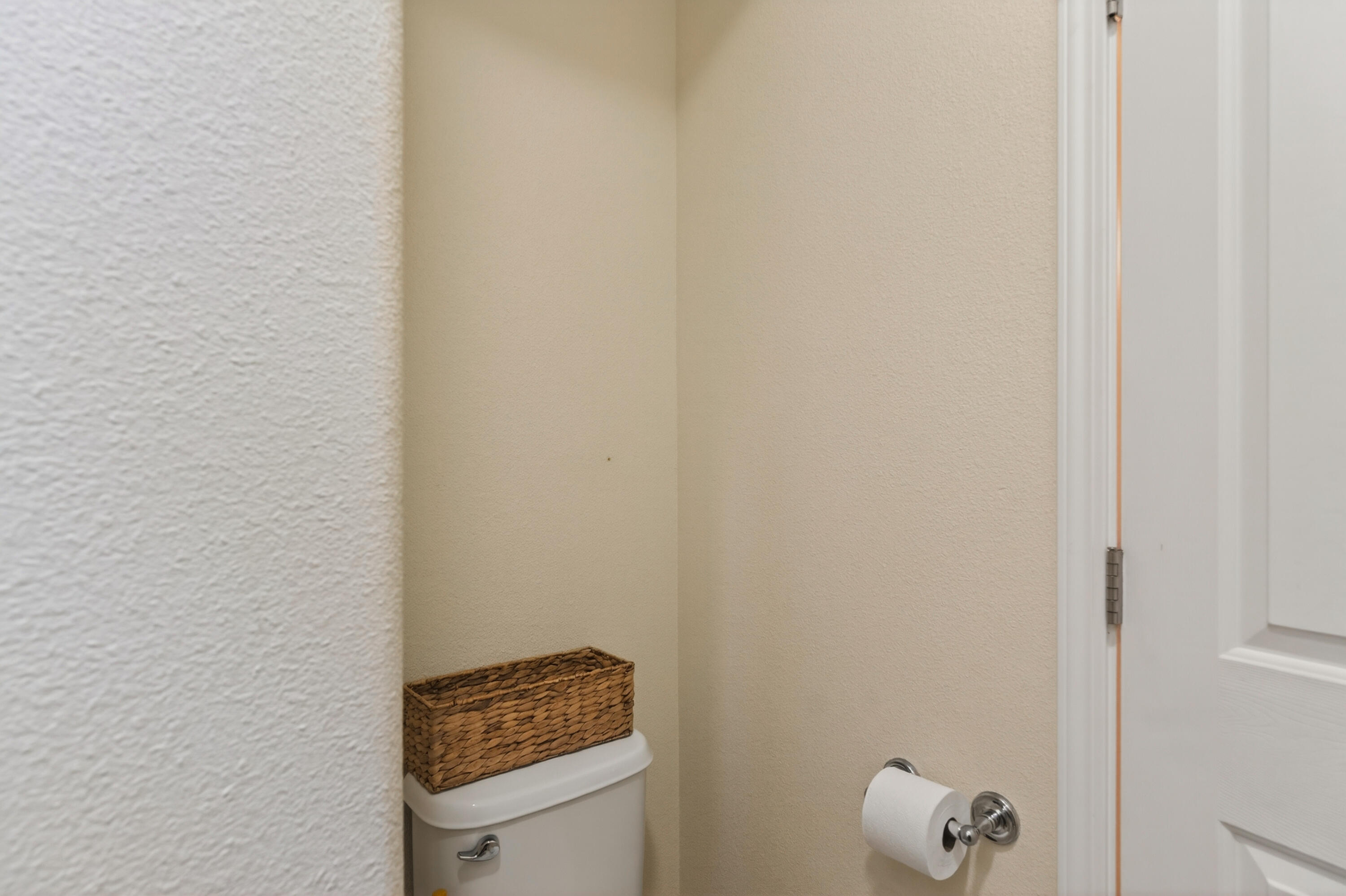 2090 Tuscany Way Redding, CA 96003 - Photo 11 of 37 a bathroom with a sink and a mirror