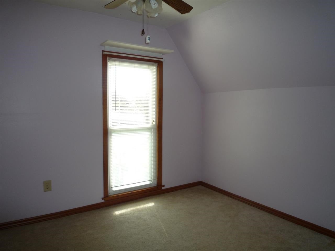 91 East 4th Street Riverside, IA 52327 - Photo 11 of 17 Gallery Image 11